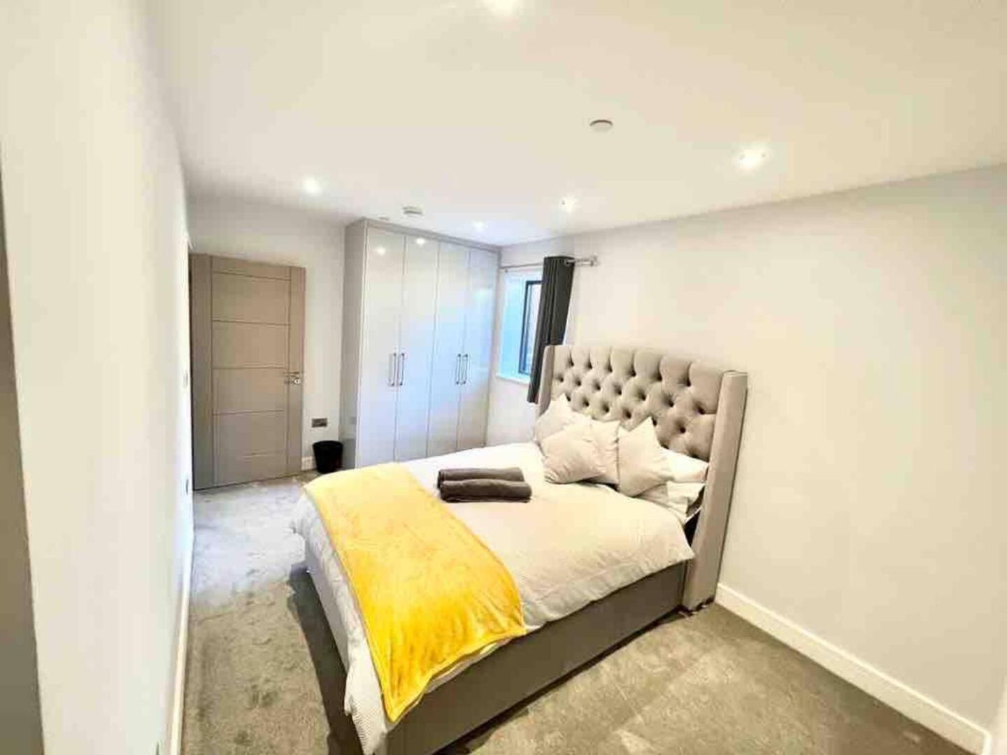 ستانمور D & D Luxury Apartments المظهر الخارجي الصورة