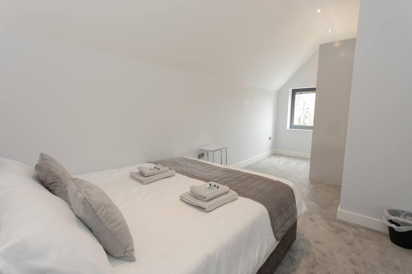ستانمور D & D Luxury Apartments المظهر الخارجي الصورة
