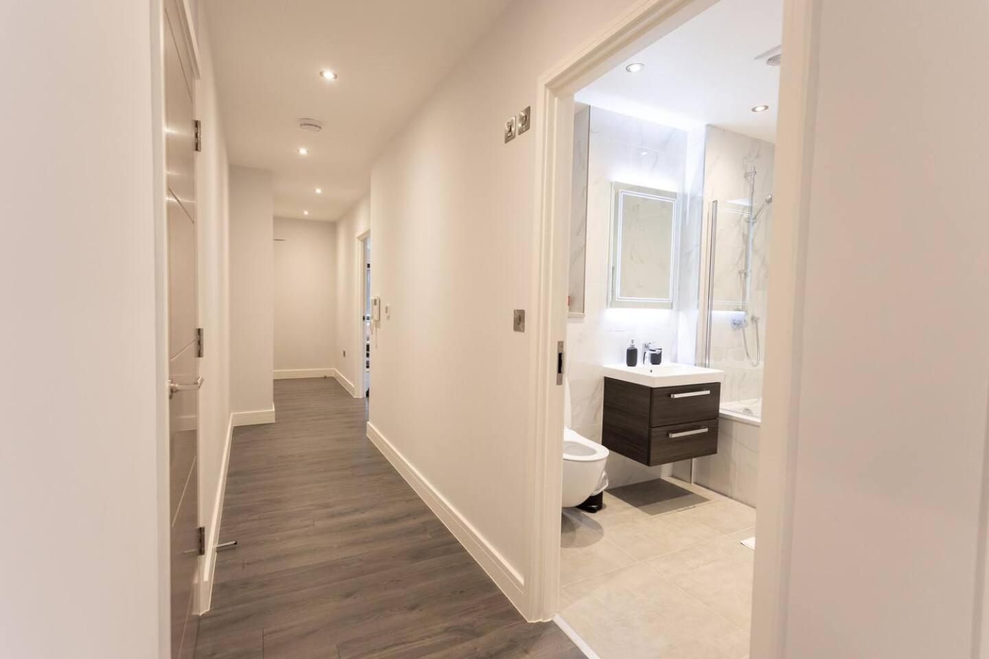 ستانمور D & D Luxury Apartments المظهر الخارجي الصورة