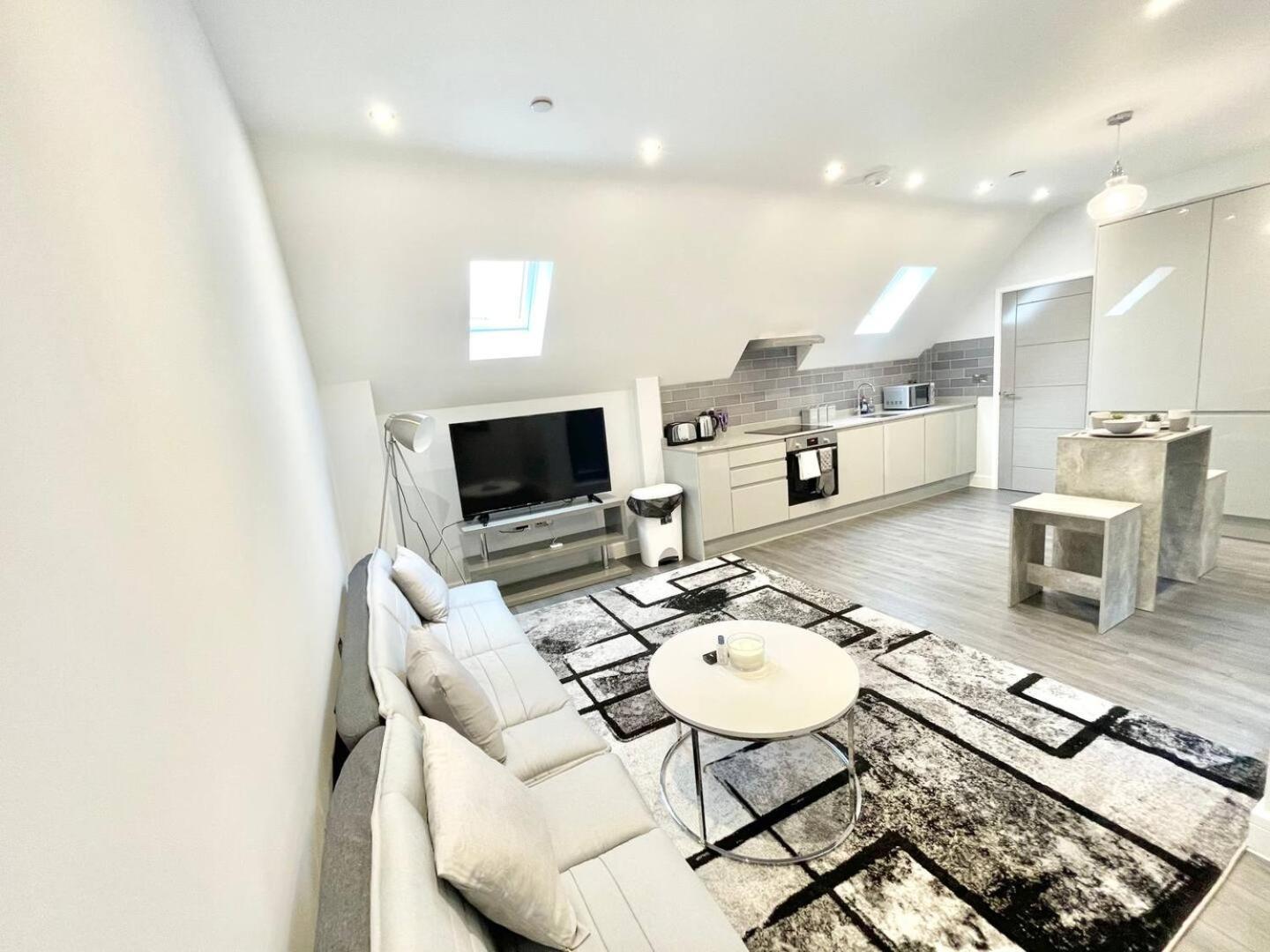 ستانمور D & D Luxury Apartments المظهر الخارجي الصورة